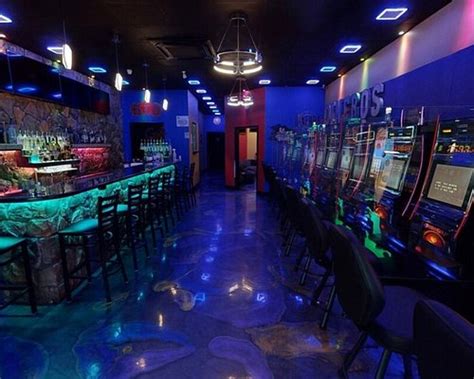 is there gambling in st thomas virgin islands|Dineros Vegas and Sands Gaming Center .